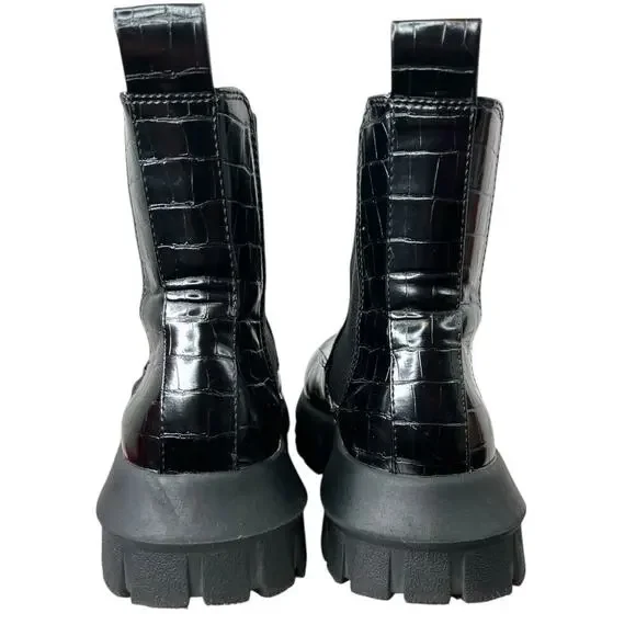 URBAN OUTFITTERS the Eden Chelsea Platform Boot Faux Leather in Black Wmn Sz. 10 - Picture 11 of 13